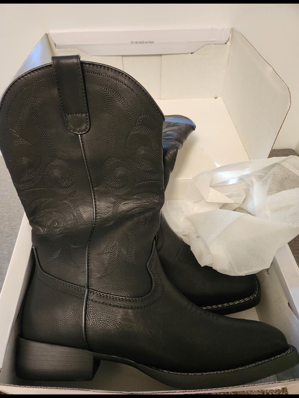 Dream Pairs Black Western Heeled Boots